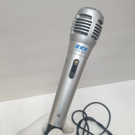 Проводной микрофон для караоке BBK DM-998, работоспособность неизвестна